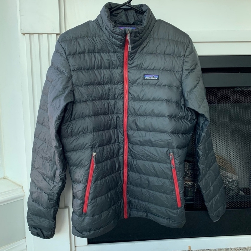 Patagonia Men’s Grey Down Sweater Jacket